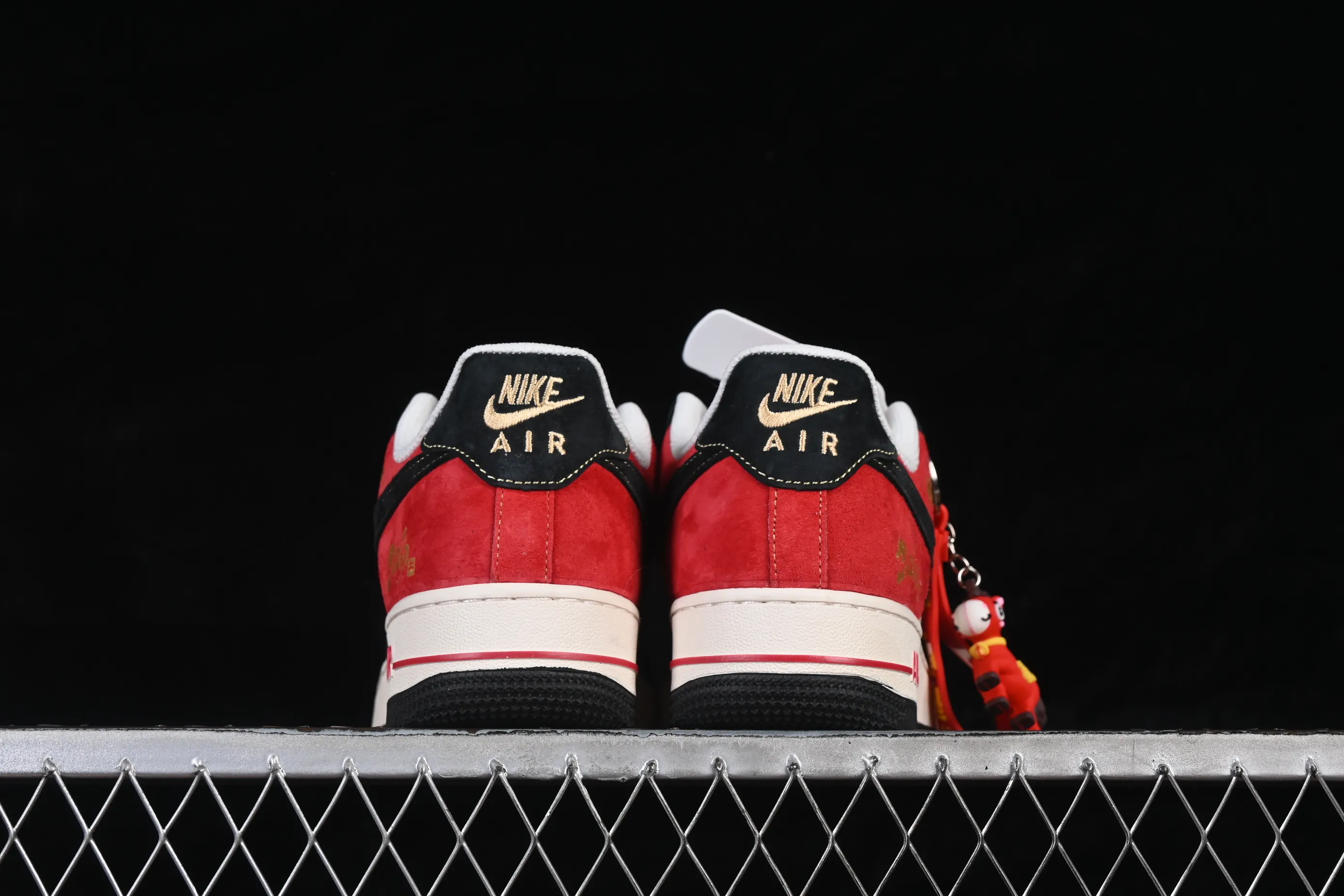 All categories Nk Air Force 1 Air Force series Nk Air Force 1 Low Air Force low-top Nike Air Force 1'07 Low red, black and gold Air Force 1 low-top casual sneakers QW5288-117